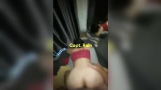 rủ bé yêu đi xem phim phòng lại thành đồ chơi cho em nghịch