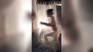 3 em rau xinh vú to lồn ngon chụp ảnh nude